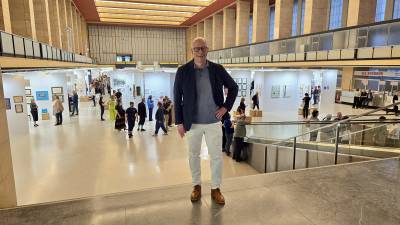 Besuch einer Kunstmesse im Flughafengebude Tempelhof