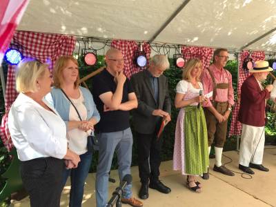 Erffnung des Buckower Kirchweihfestes