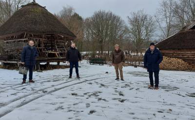 Vor-Ort-Besuch im Museumsdorf Dppel
